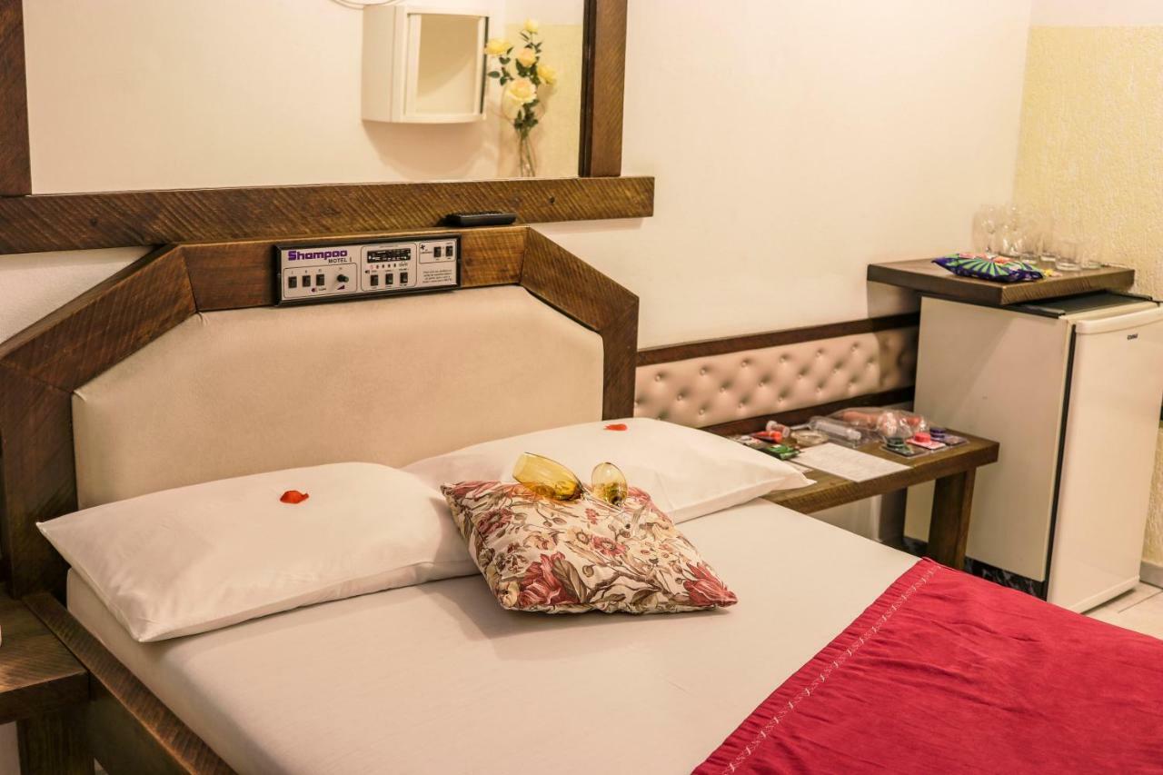 Motel Shampoo (Adults Only) Brusque Eksteriør bilde